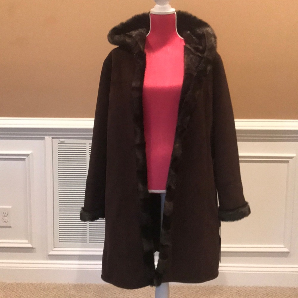 PLUS SIZE! Faux fur jacket